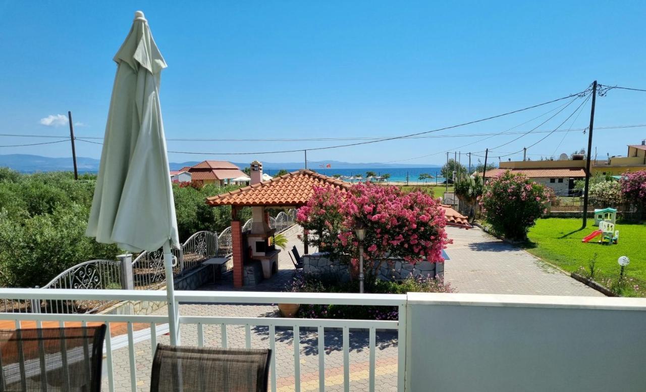 Seaview Aparthotel ネア・ポティダイア エクステリア 写真