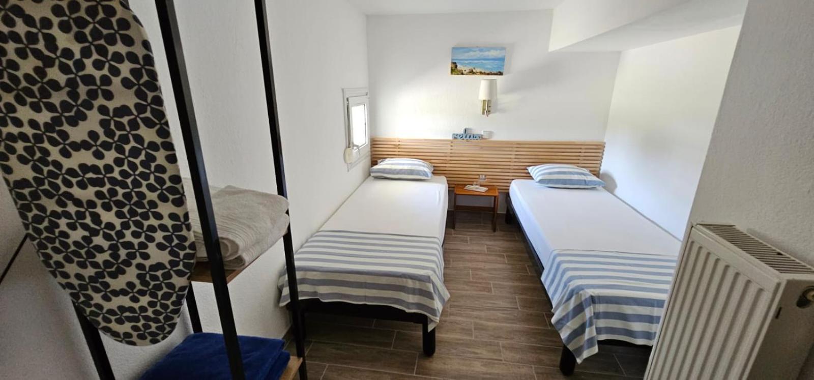 Seaview Aparthotel ネア・ポティダイア エクステリア 写真