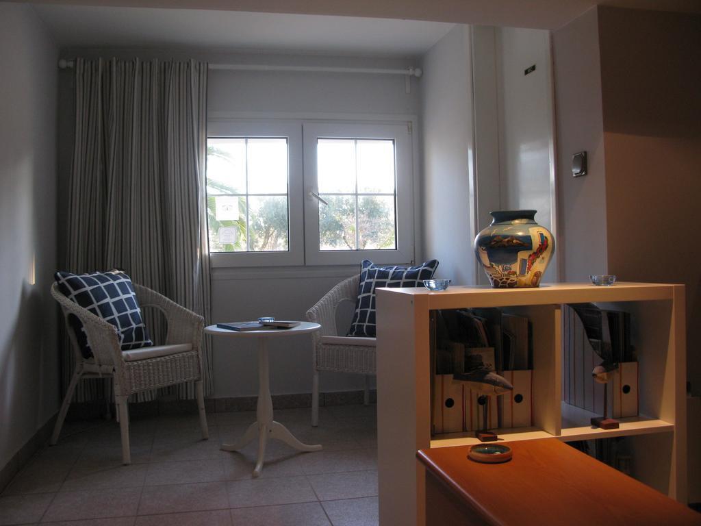 Seaview Aparthotel ネア・ポティダイア エクステリア 写真