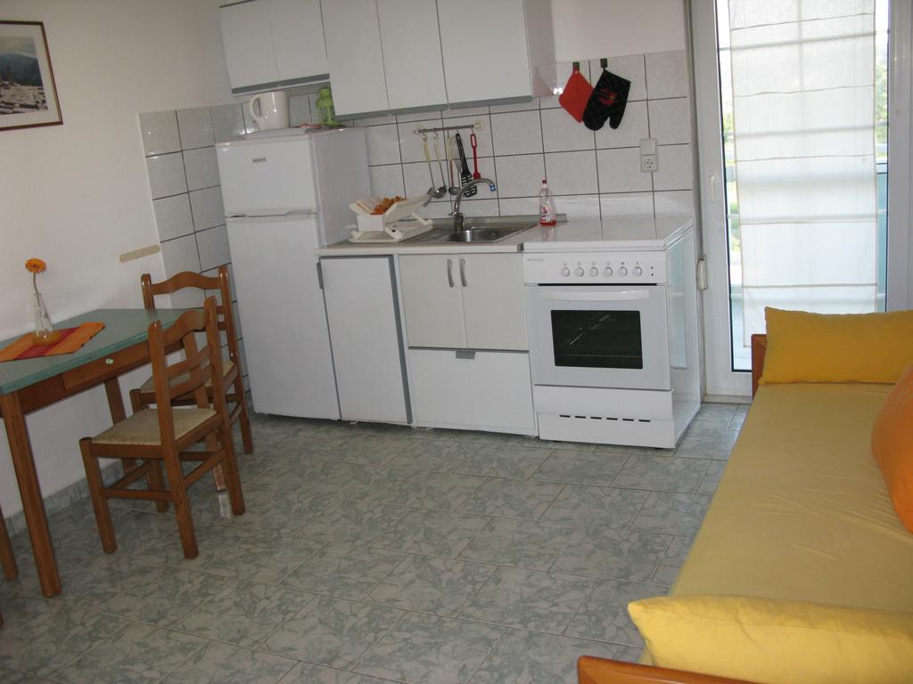 Seaview Aparthotel ネア・ポティダイア 部屋 写真